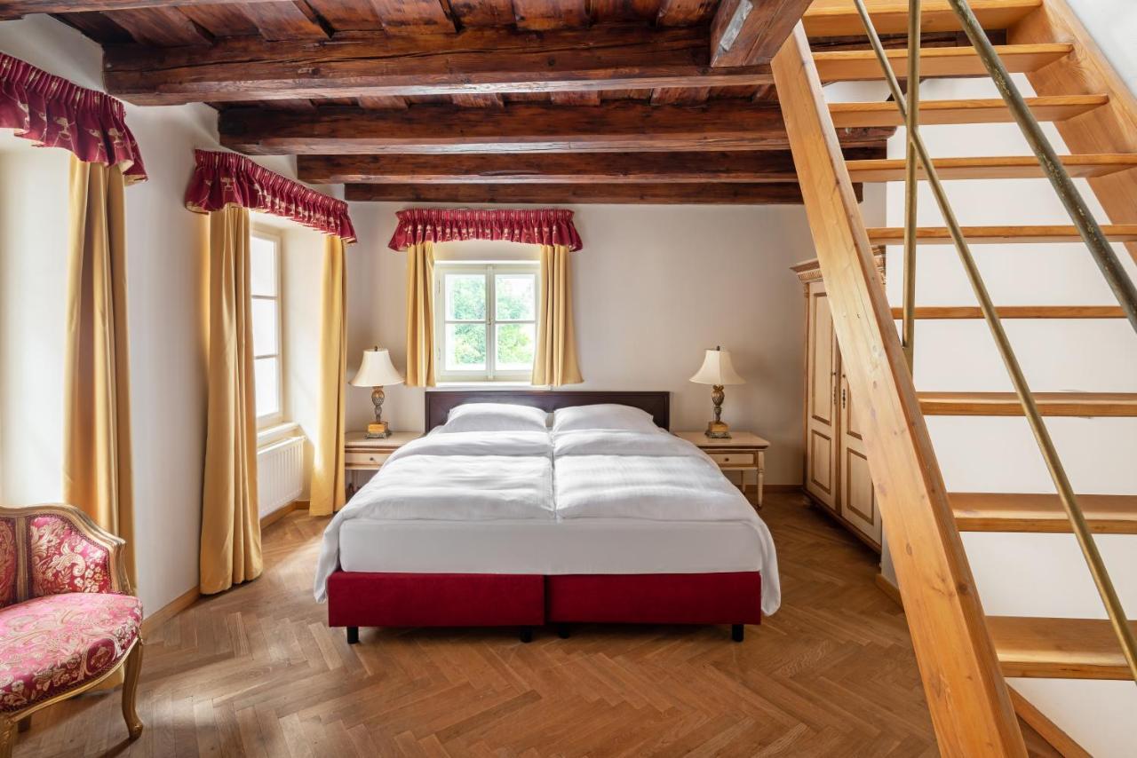 Lobster Aparthotel Prag